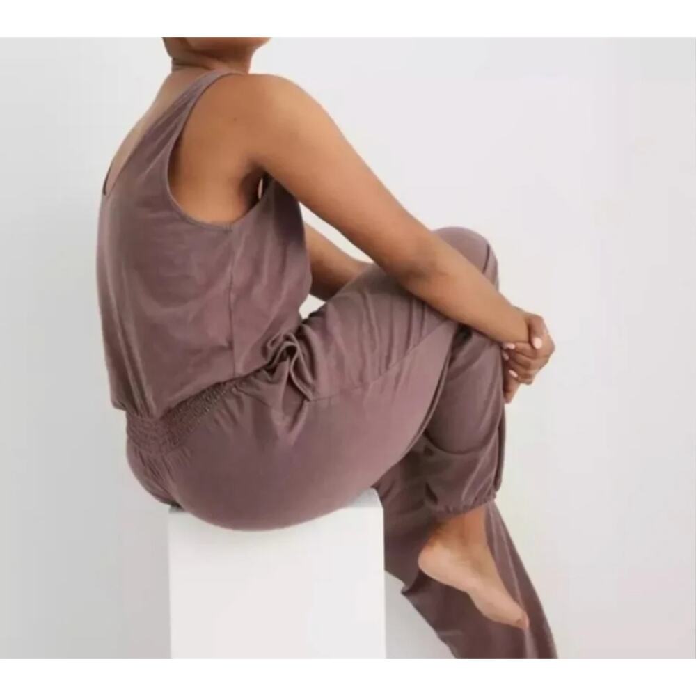 Aerie Brown Sleeveless Smocked Waist Jogger Jumpsuit Size Medium - Picture 2 of 5